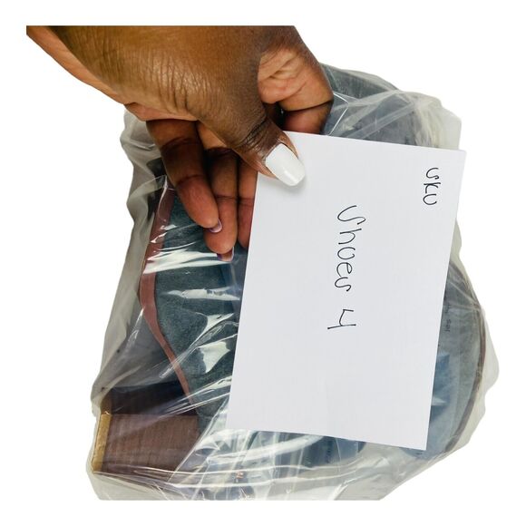 Diba Sophia Womens Gray Suede Ankle Booties Zip Block Heels Snap Button US 8.5 - Picture 10 of 10